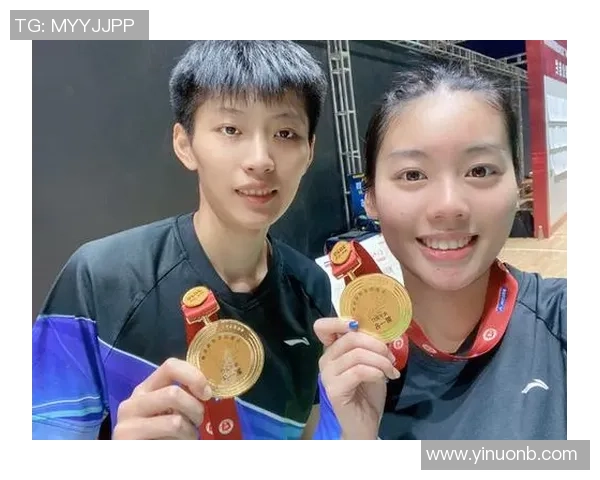 上海羽毛球队与深圳羽毛球队赛后复盘分析力量对比与战略思考