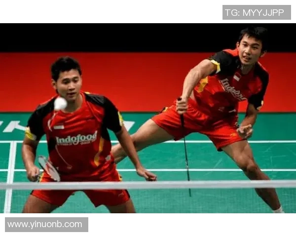 上海羽毛球队战术解析与训练策略探讨 上海羽毛球队战术解析与训练策略探讨